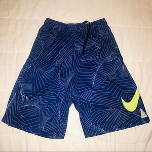 NIKE Dri-Fit Boys Youth Basketball Shorts Sz XL